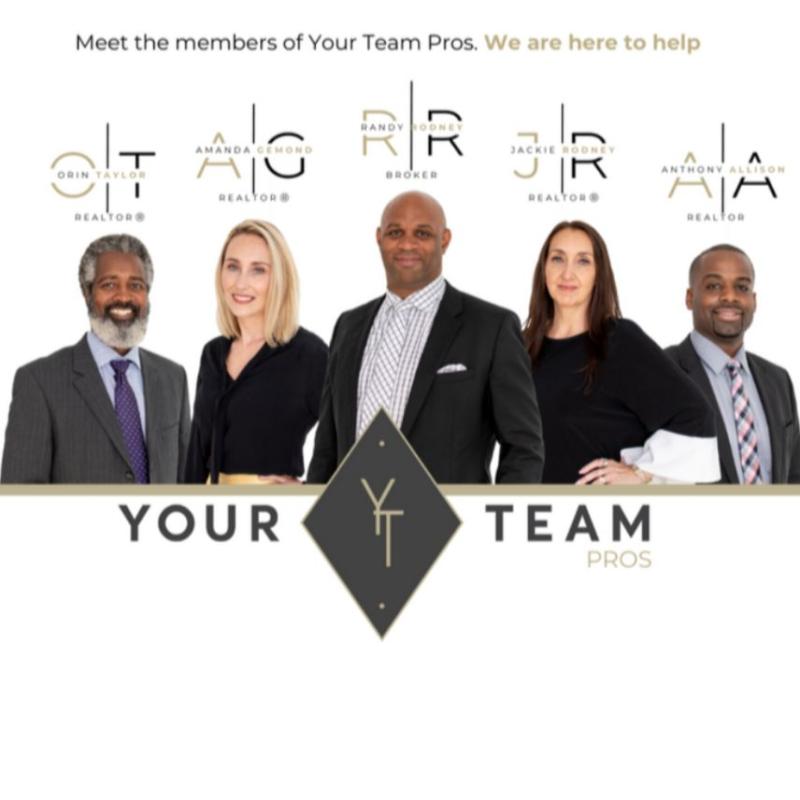 Amanda Gemon of Your Team Pros with Century 21 Percy Fulton Ltd. Brokerage